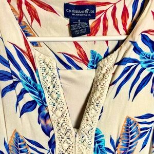 Caribbean Joe Maxi Dress Hawaiian print coral/blue color size small 100% Rayon